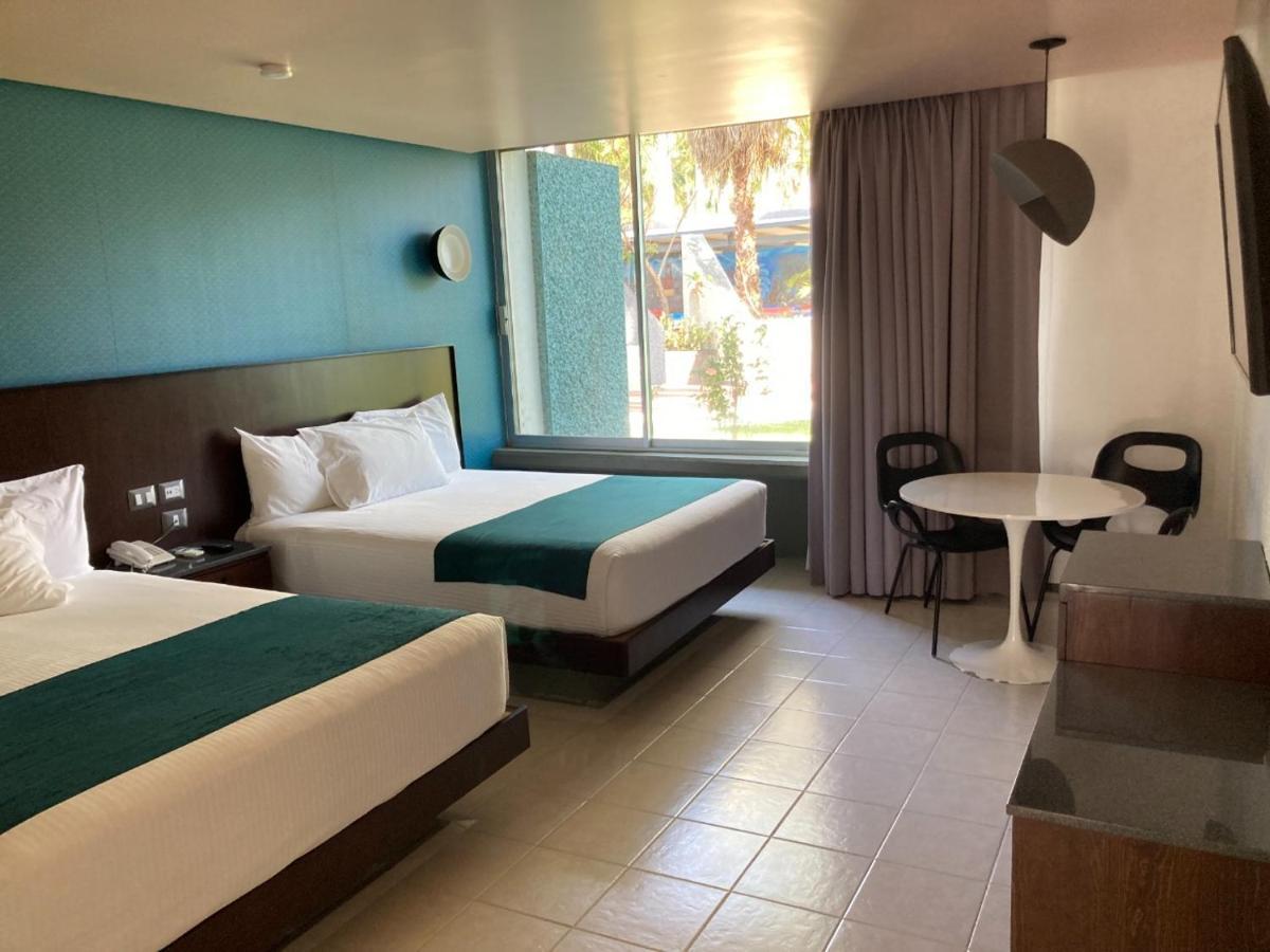 Hotel Y Parque Acuatico La Caldera Abasolo Eksteriør bilde