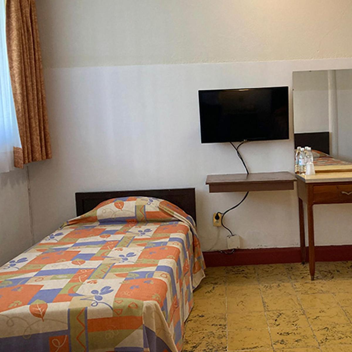 Hotel Y Parque Acuatico La Caldera Abasolo Eksteriør bilde